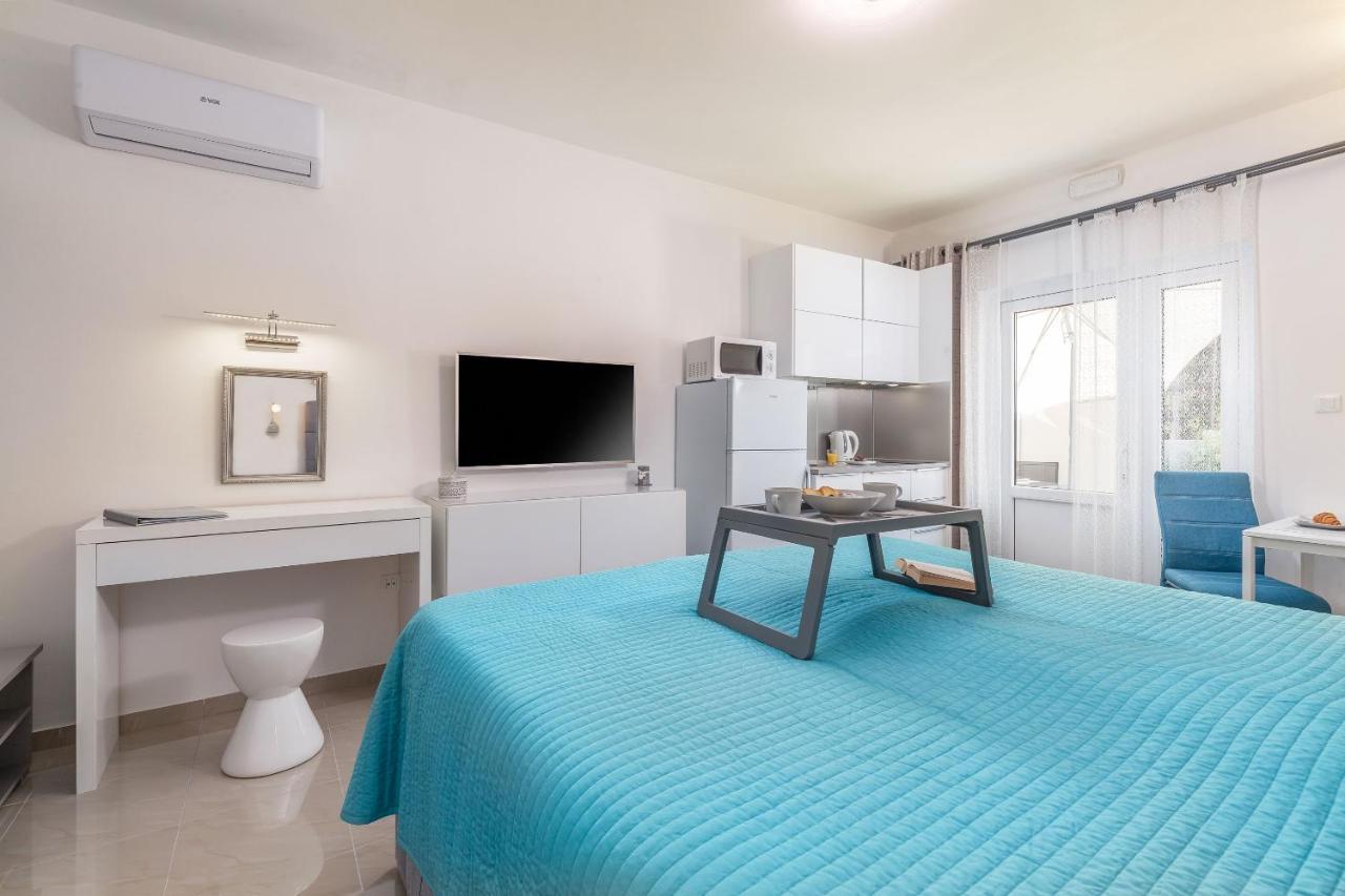 Evita Fazana Premium Studio Apartments Extérieur photo