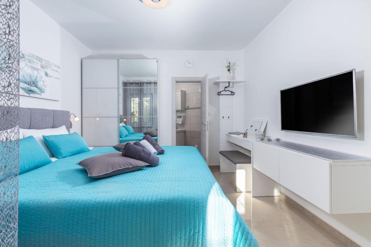 Evita Fazana Premium Studio Apartments Extérieur photo