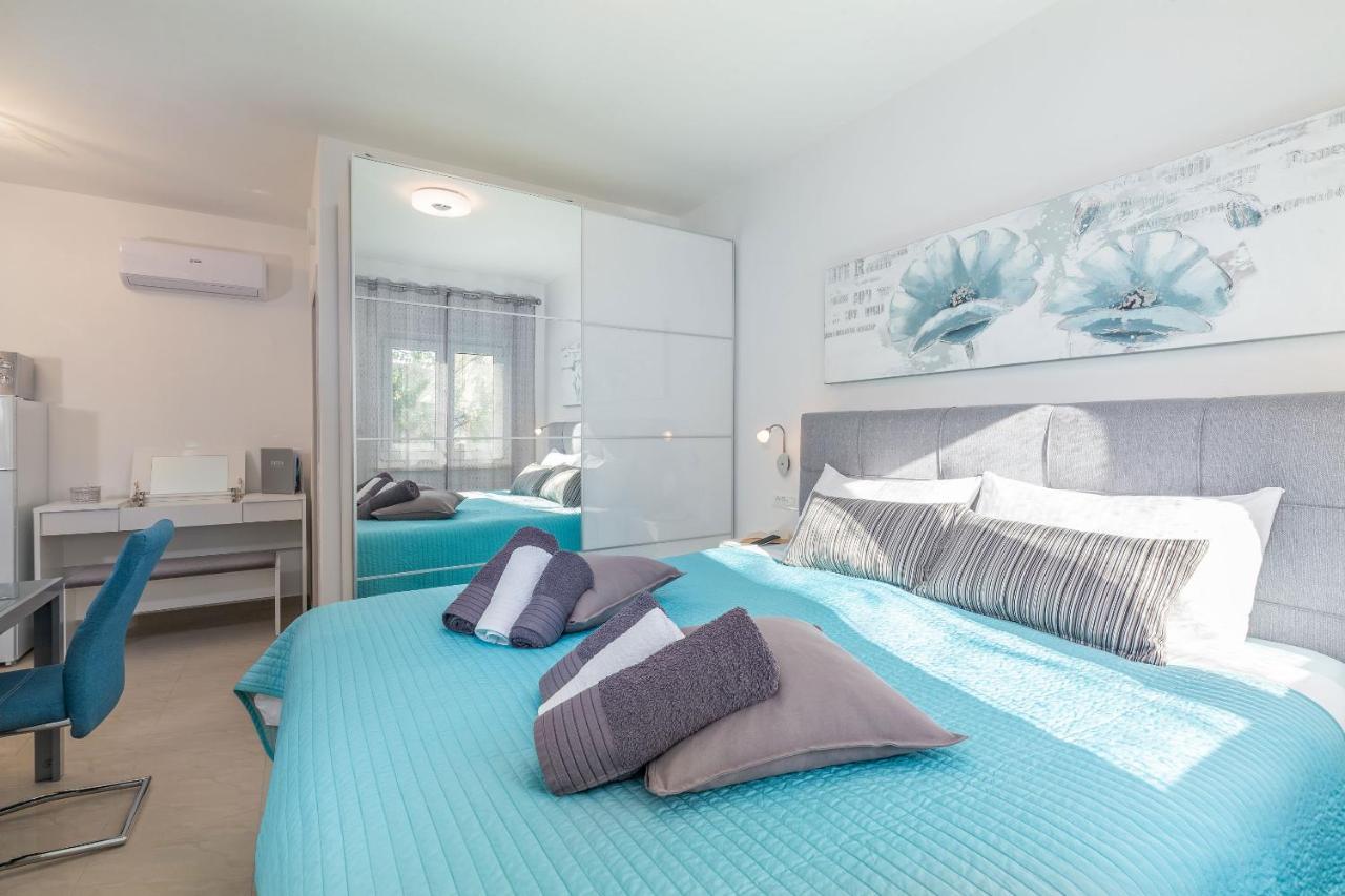 Evita Fazana Premium Studio Apartments Extérieur photo